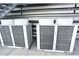 奧克斯中央空調工廠客戶維護與保養案例